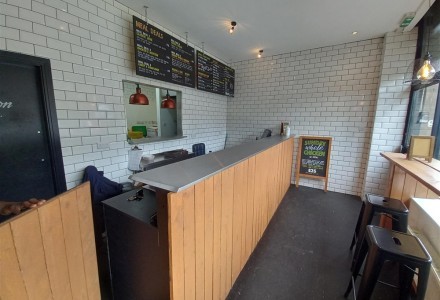 bistro-takeaway-in-sheffield-588495