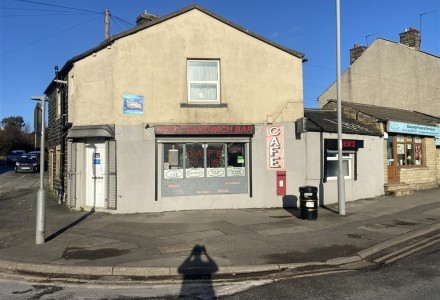 closed-cafe-and-sandwich-bar-in-bradford-590053