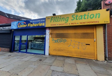 closed-fish-and-chips-shop-with-cafe-takeaway-in-h-587357
