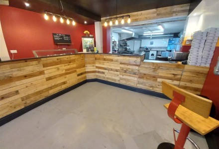 closed-fish-bar-and-deli-in-hereford-588554