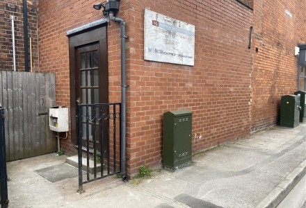 closed-hair-salon-in-selby-to-let-vacant-hair-salo-589983