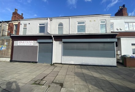 commercial-unit-warehouse-in-grimsby-587092