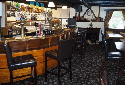 country-pub-and-restaurant-with-caravan-site-in-no-588589