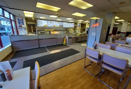 fish-and-chips-restaurant-in-swadlincote-590332