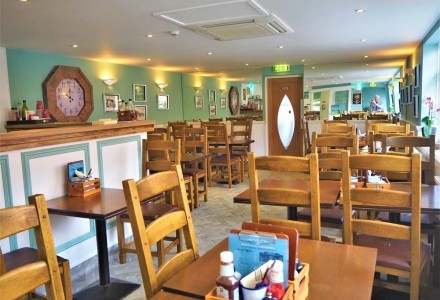 freehold-detached-fish-and-chips-shop-with-cafe-an-584726
