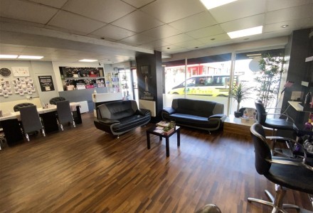 hair-and-beauty-salon-in-sheffield-590005