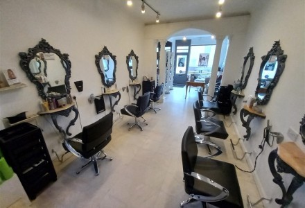 hair-salon-in-peterborough-588649