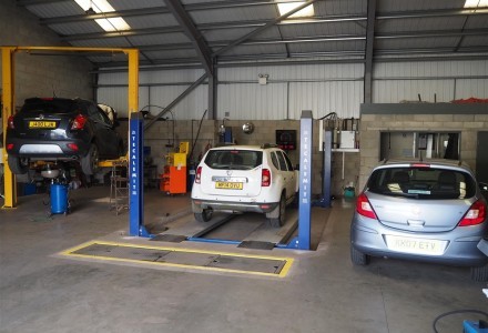 motor-vehicle-repairs-and-mot-near-york-588534