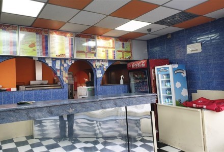 professional-pizza-bar-in-leeds-584891