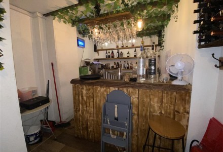 restaurant-and-bar-in-york-588601