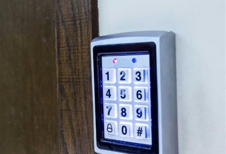 security-systems-cctv-and-access-control-business--583233
