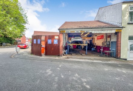 garage-store-at-80-eden-street-bolton-lancashire-b-33433