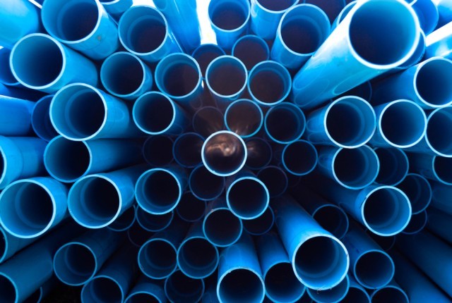 plastic-pipes.jpg